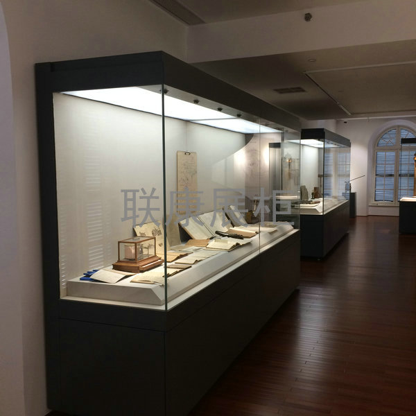 融合AI科技，打造智能型博物館展柜
