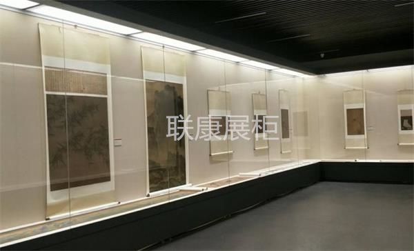 怎樣利用AI智能的科技為文物保存和展覽提供保障？