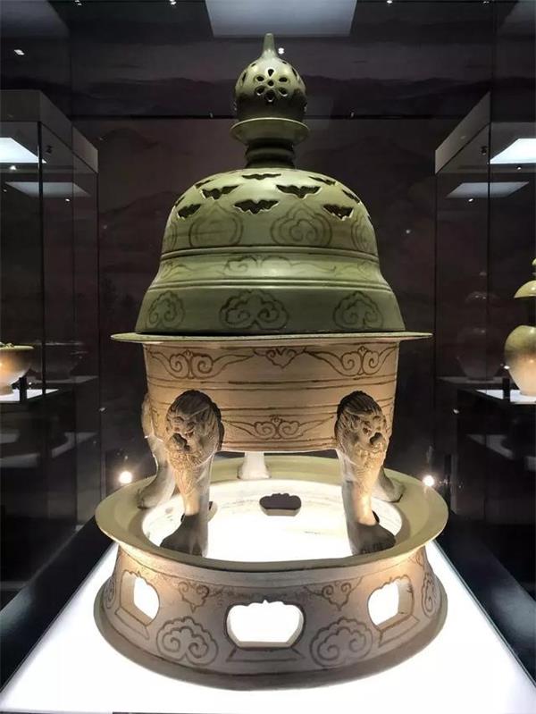 博物館獨(dú)立展柜