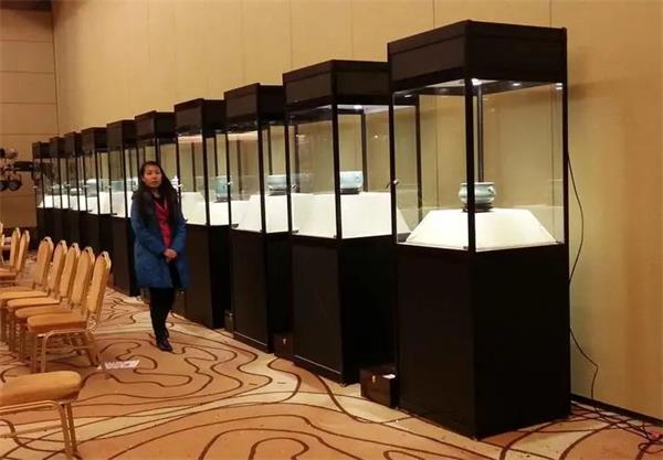 玻璃展柜圖片